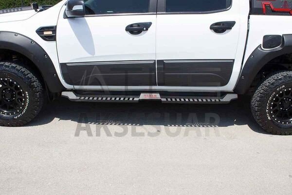 mitsubishi-l200-dakar-yan-basamak-siyah-v2-isiksiz-2015-2019-arasi-97253-47-o-1.jpg Mitsubishi L200 Dakar Yan Basamak Siyah V2 Işıksız 2020 ve Sonrası - Görsel 1